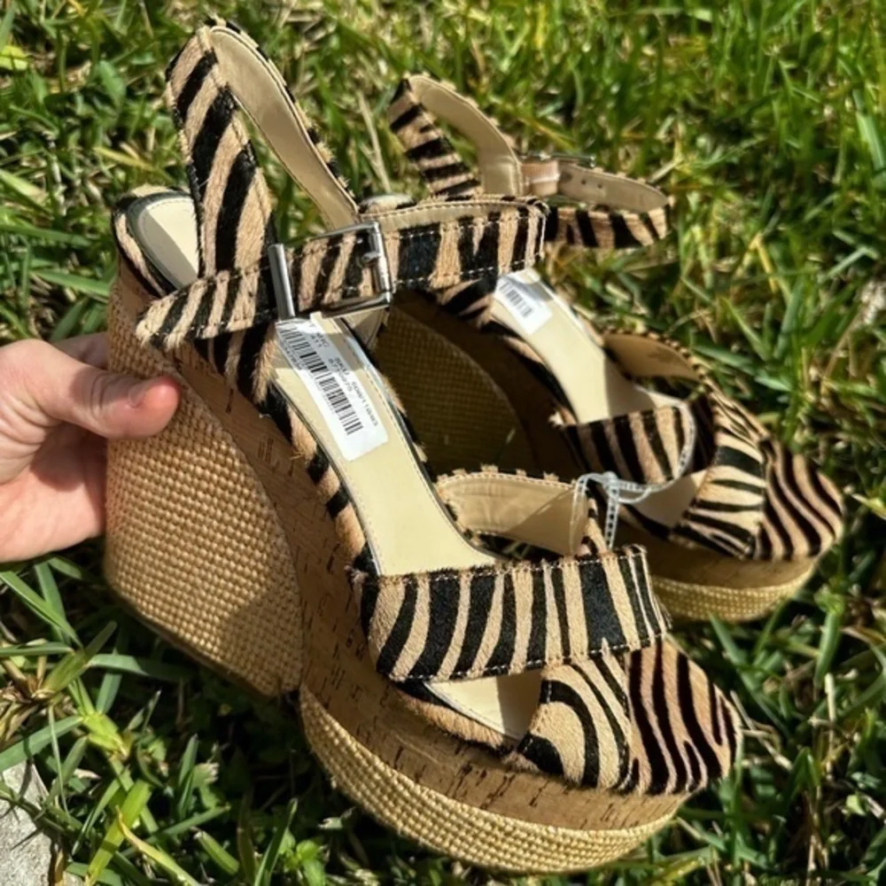 Jessica Simpson Jirie Zebra Print Platform
